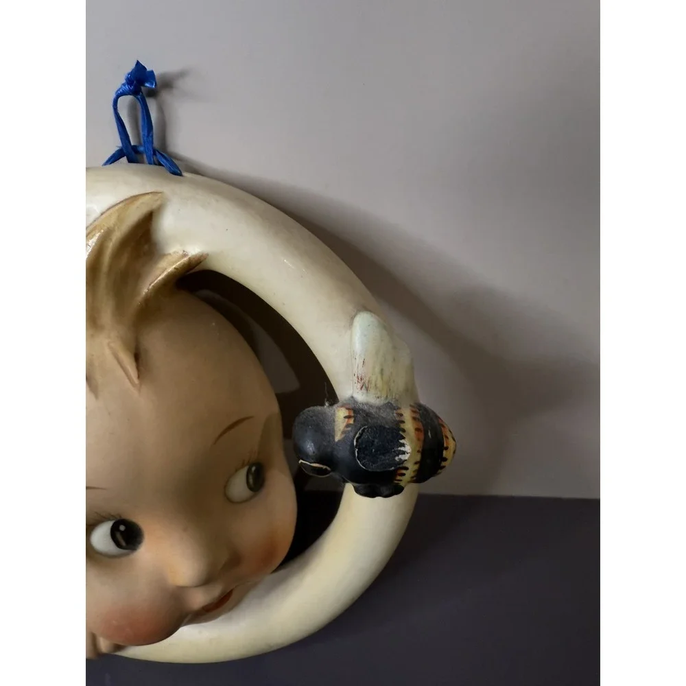 Hummel Goebel  Ba-Bee Porcelain Ring Boy Wall Decor Antique Germany SEE DESC